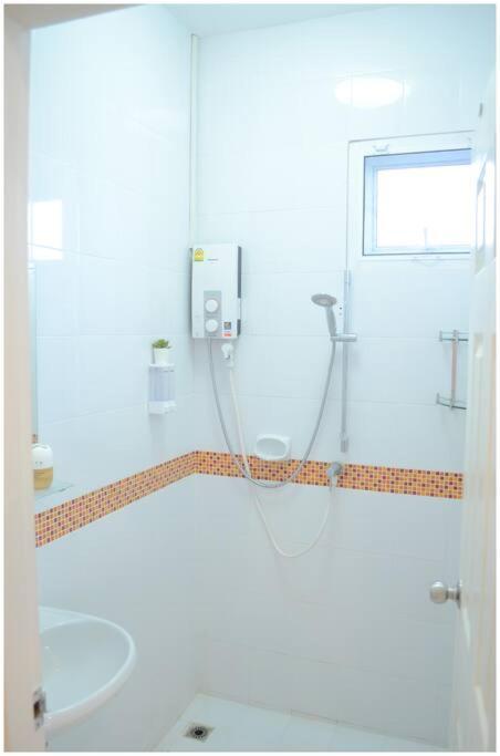 100Sqm 2 Bed Apartment Sukhothai City 外观 照片